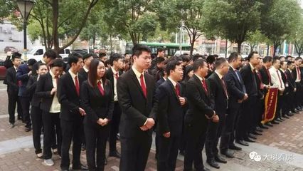 房產中介亂象 九成無證上崗，購房者需擦亮眼睛